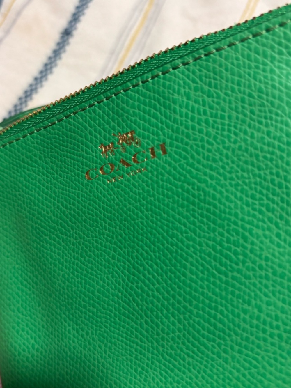 Coach Emerald Green Pebbled Leather Wristlet - Picture 5 of 5
